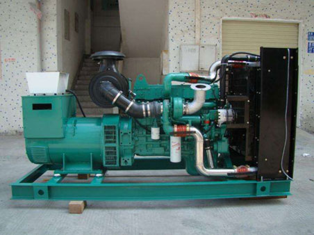 潍城1100kw康明斯柴油发电机组图片 潍城1100kw康明斯柴油发电机组图片